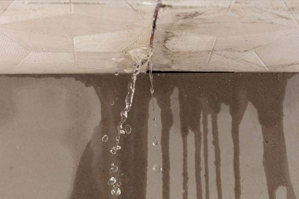 Professional Water Damage Restoration technician working in Vantage, WA